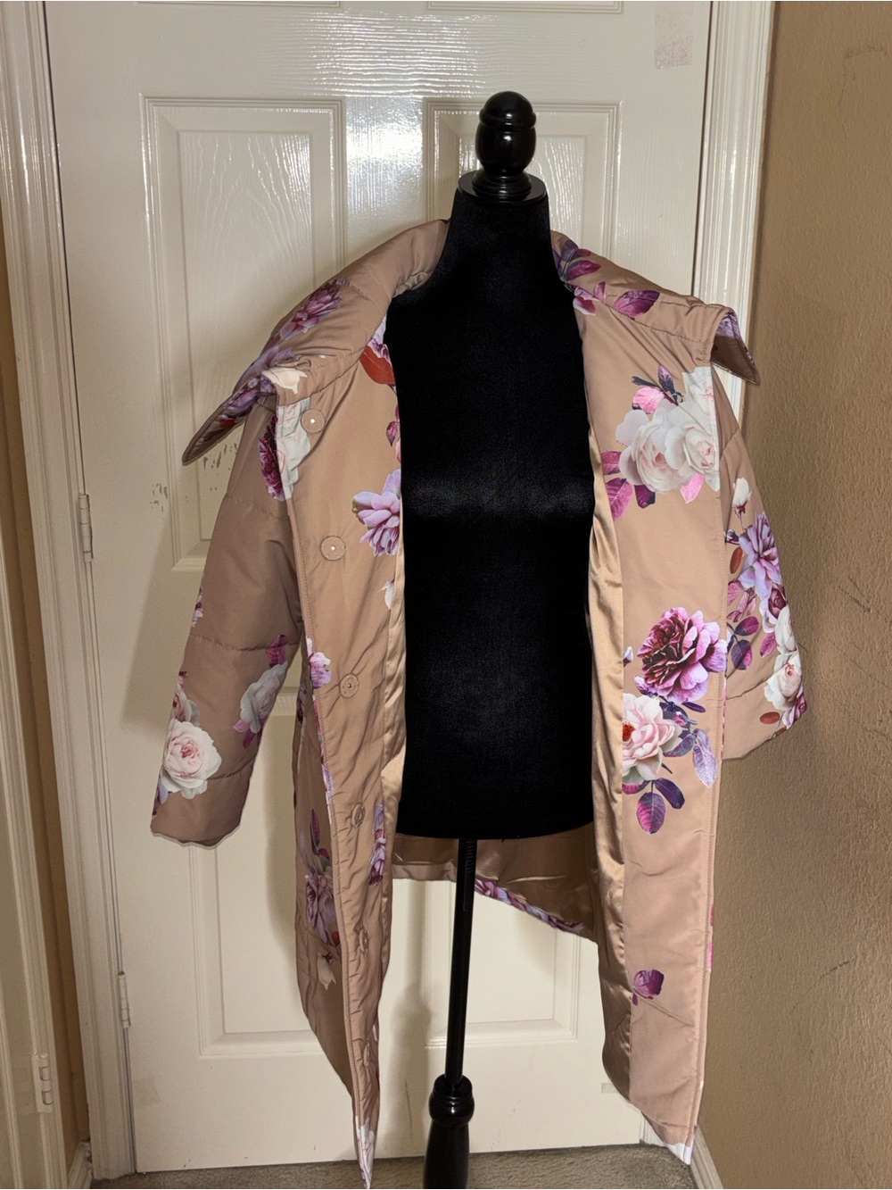 Isaac Mizrahi Live! Quilted Floral Printed Puffer Coat-Pink-XS - Picture 5 of 10